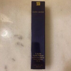 Estée Lauder Futurist Hydra Rescue Moisturizing Foundation SPF 45